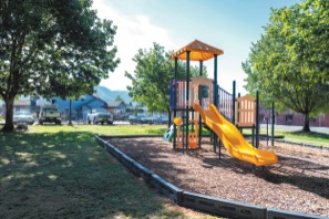 0827C_DeboParkMain.jpg